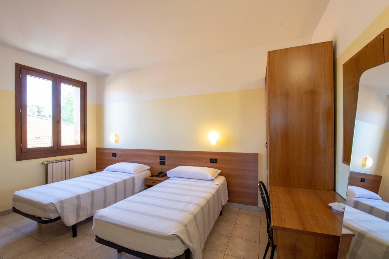 Hotel Fattori Bologna Buitenkant foto